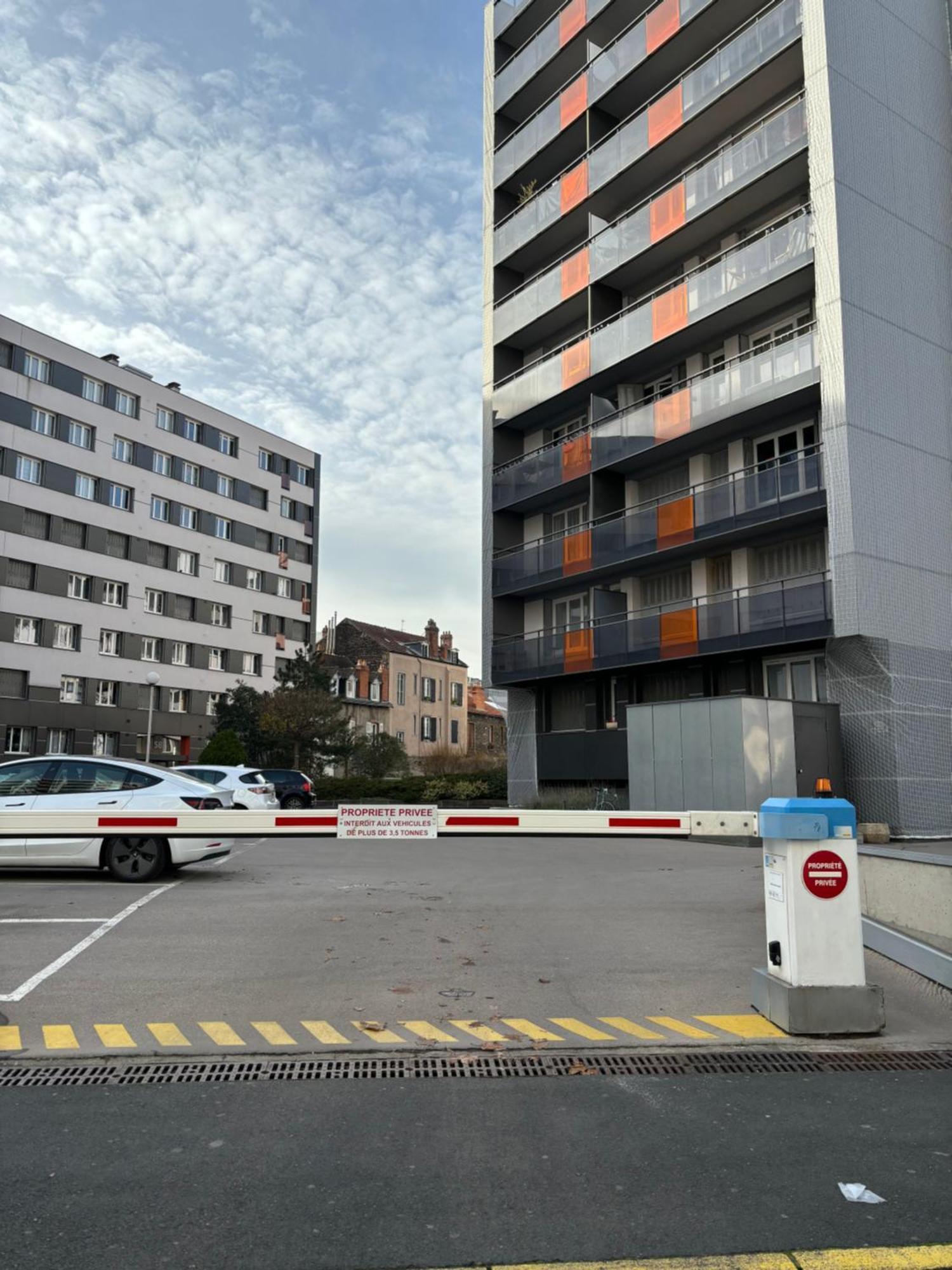 Orange & Art Lägenhet Clermont-Ferrand Exteriör bild